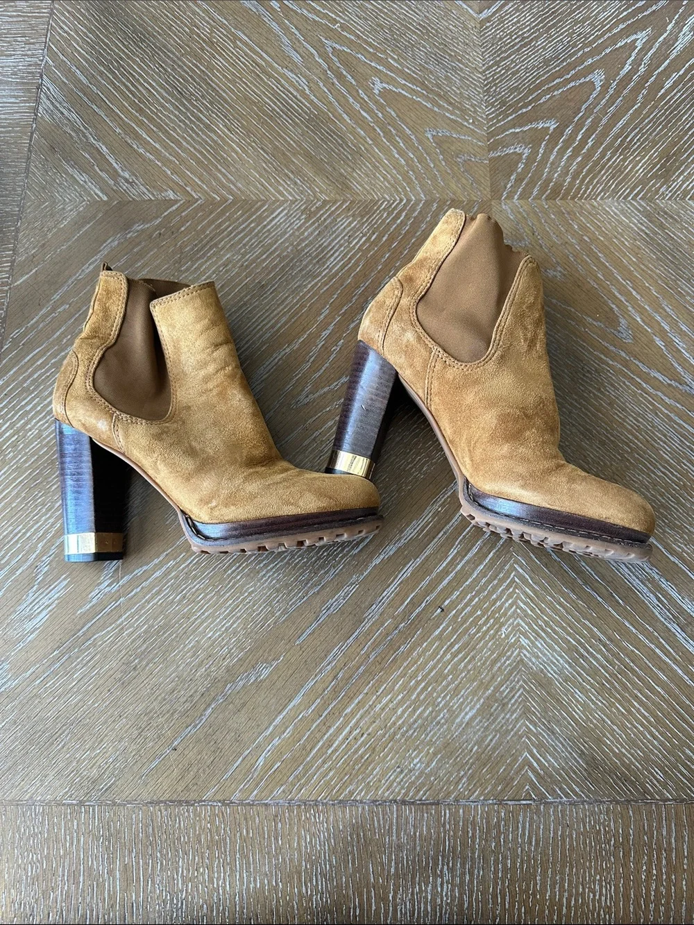 Women’s Suede Tory Burch Ankle Boots in Camel